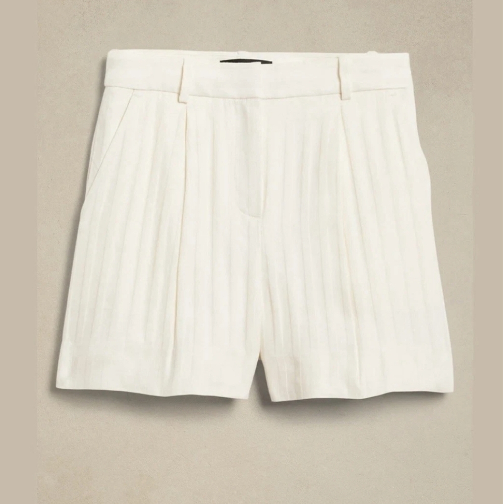 Banana Republic Stripe Viscose Linen Blend Shorts - Picture 4 of 4